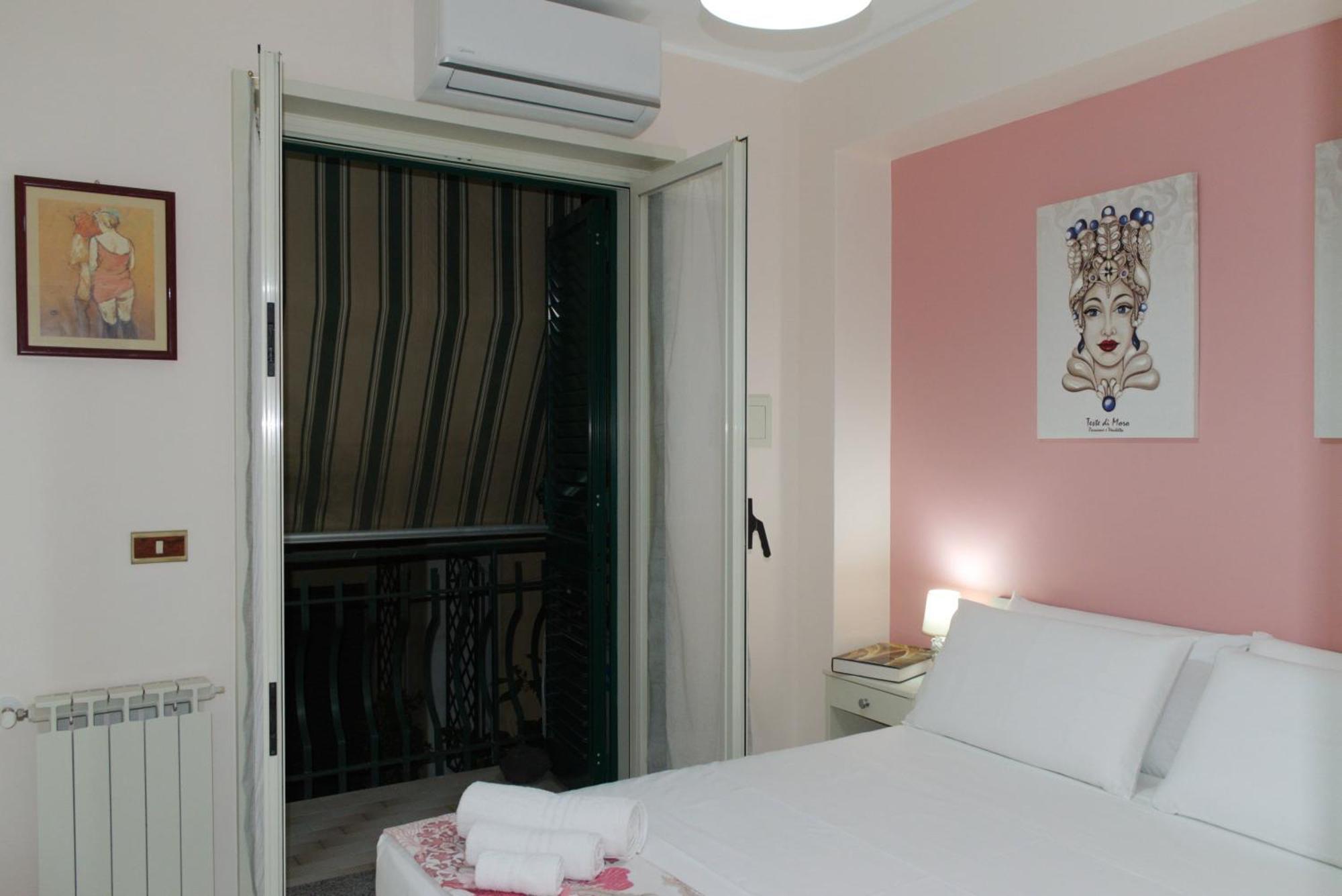 L'Host In Taormina Apartment Ngoại thất bức ảnh